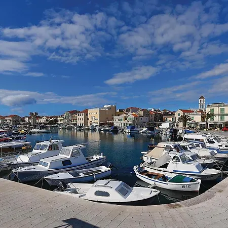Apartamento 1 Bedroom Gorgeous In *