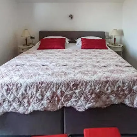 Apartment 1 Bedroom In Vodice