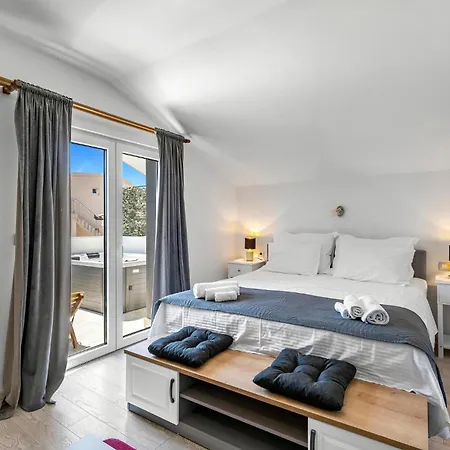 1 Bedroom Gorgeous In Apartman *