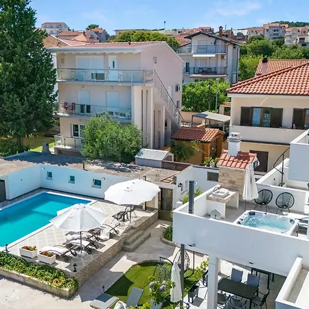 1 Bedroom Gorgeous Apartment In Vodice